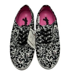 Disney Mickey Mouse Sneakers Size 8 NWT‎